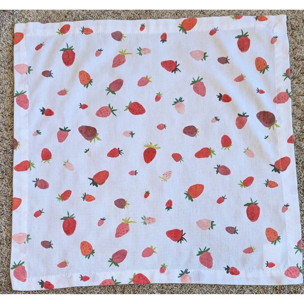 Strawberry Fruit Print Fabric Napkins 19